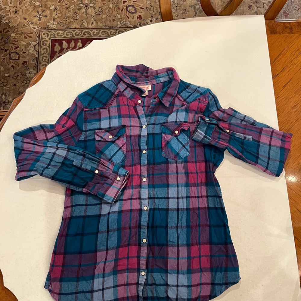Mossimo Supply Co. Blue and Pink Plaid flannel western style snap button Shirt - Picture 2 of 9